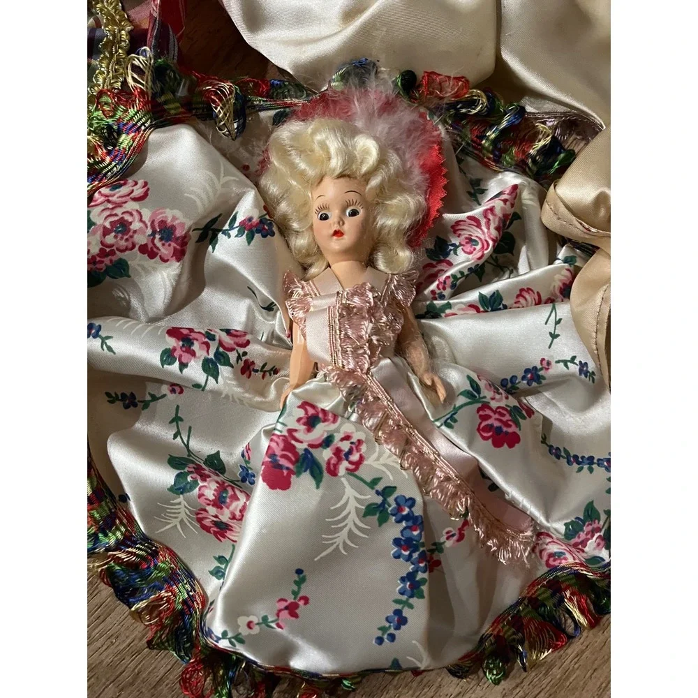 Set‎ of 7 1950's Collectible Dolls in Elaborate Themed Dresses